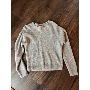Everlane The Teddy Crew Neck Boucle Wool Knit
Pullover Sweater
